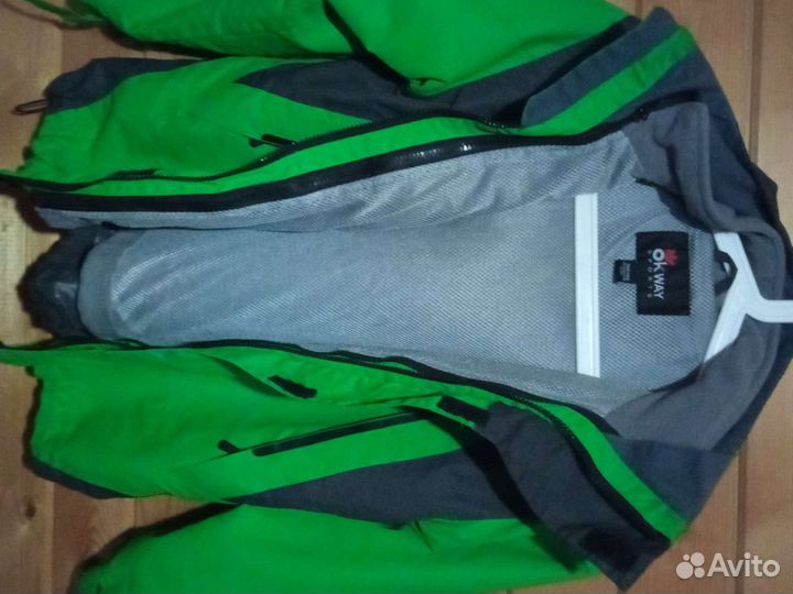 Куртка зимняя на мальчика 134/140