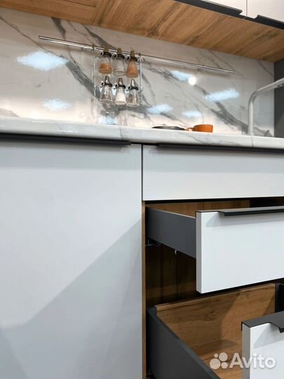 Готовая кухня в наличии