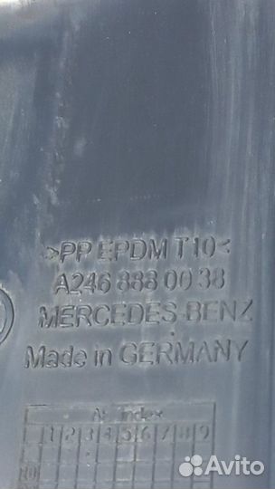 Воздуховод радиатора левый Mercedes-Benz B-Class