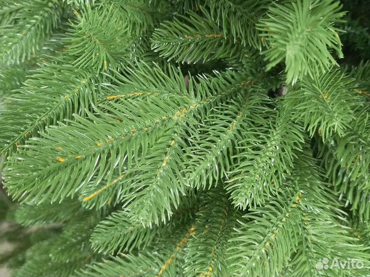 Ель искуственная литая 180