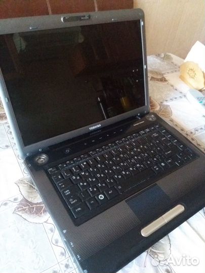 Ноутбук toshiba satellite a300-1EB