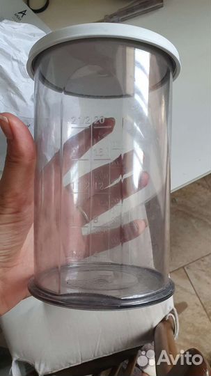 Стакан мерный с крышкой для блендера Bosh