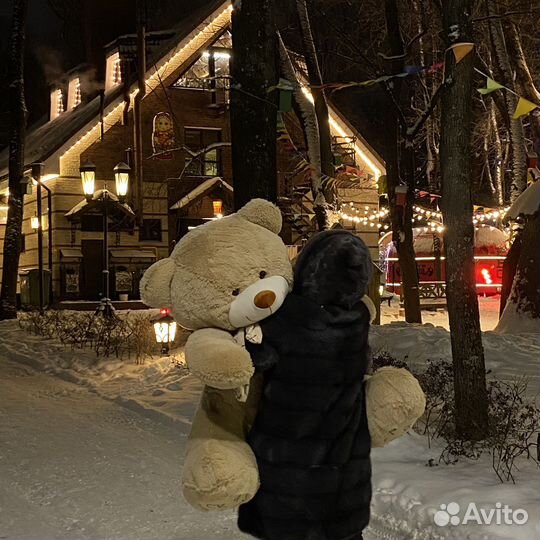 Большой плюшевый медведь новый