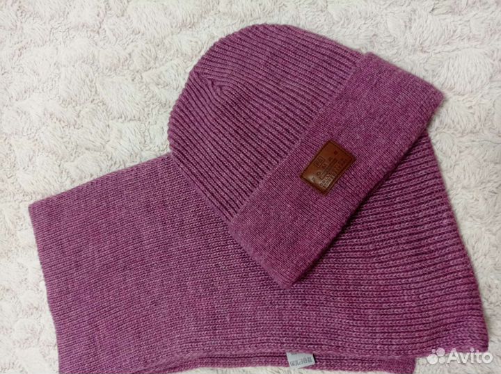 Комплект шапка и шарф женские