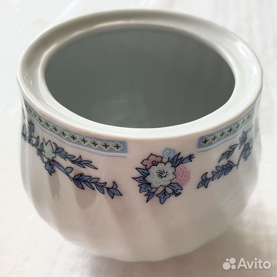 Сахарница и молочник Bekker