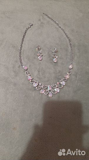 Ожерелье и серьги