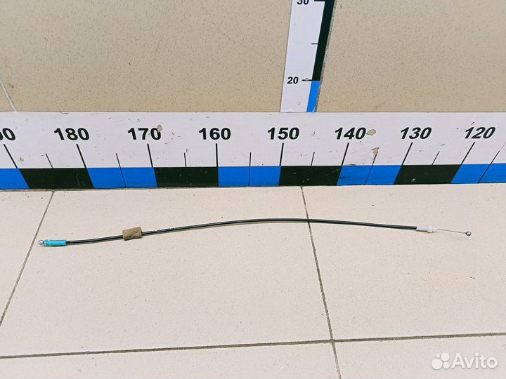 Трос открывания задней двери RAV 4 2013