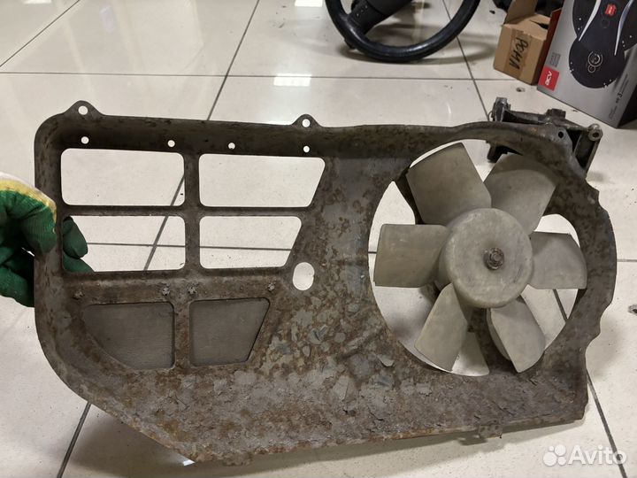 Диффузор в сборе для Audi 80 B3,B4 1.6,1.8i