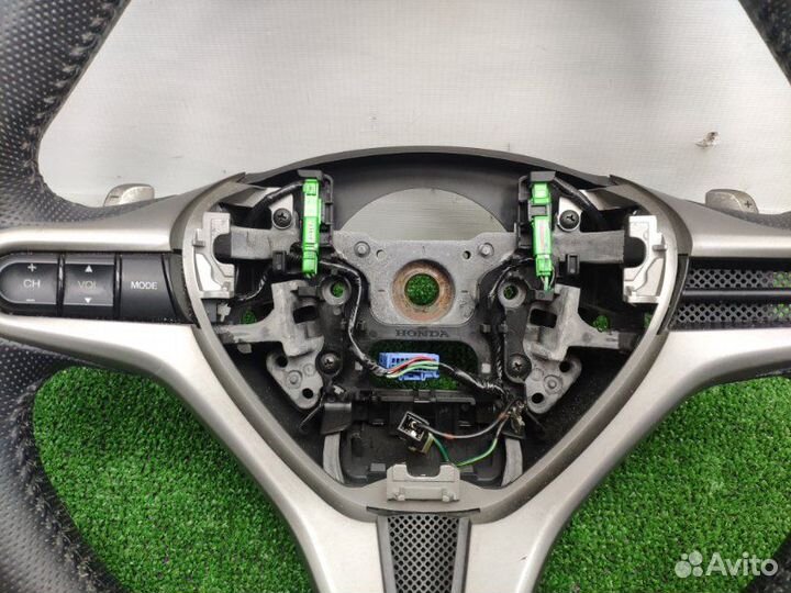 Руль Honda Civic 4D R18A1 2009