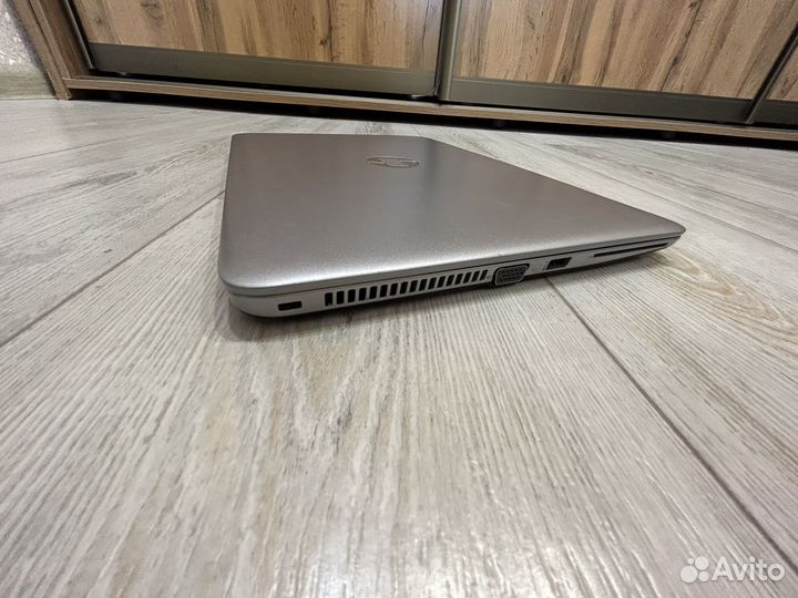 HP elitebook 840R G4 (core I5-7300U+SSD 256GB+8GB)