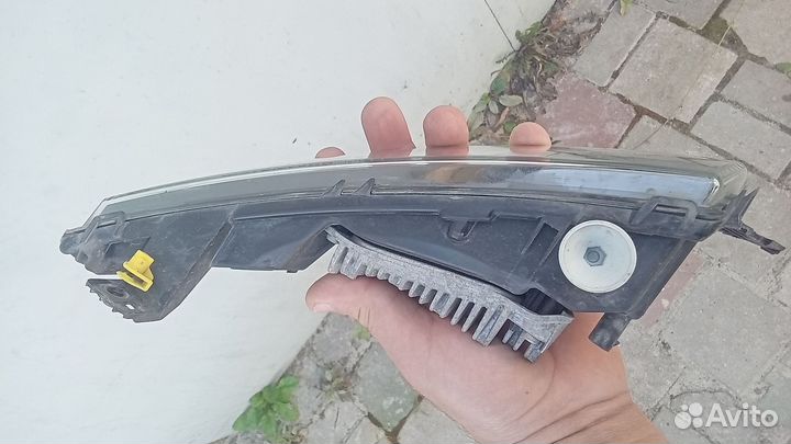 Рендж ровер велар ходовой огонь правый