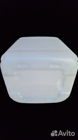 Канистра пластиковая 10 литров