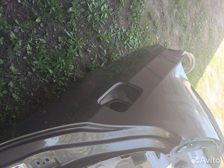 Крыло на бмв 3