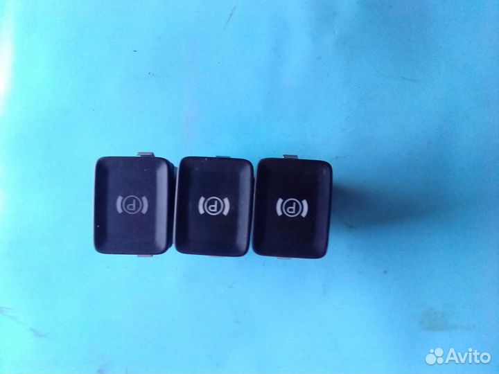 Кнопка электро ручника Volkswagen Passat B6