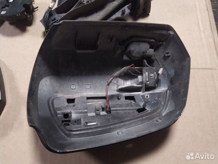 Зеркало левое ML w164 GL x164 Mercedes