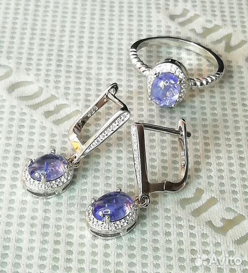 Серьги, кольцо разм.18,0 серебро танзанит С342