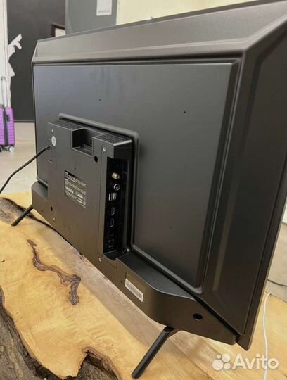 Телевизор со smart tv 32,43,50 новый