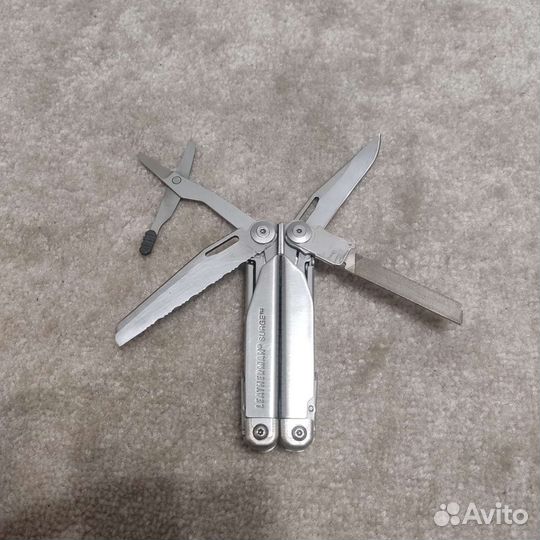 Мультитул leatherman surge