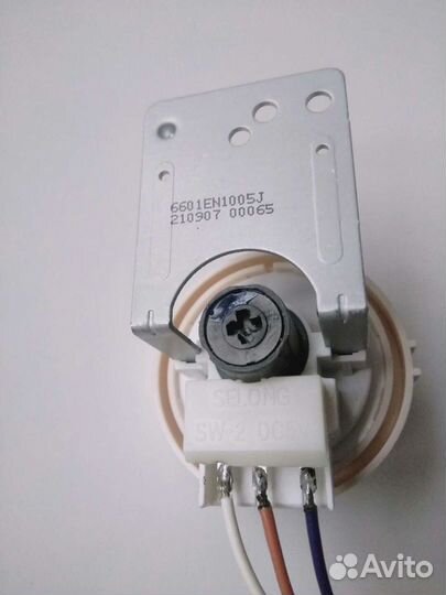 Прессостат (датчик уровня воды) LG