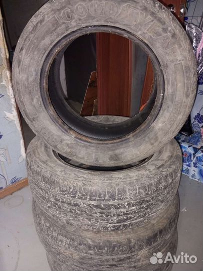 Goodyear Eagle Sport R15
