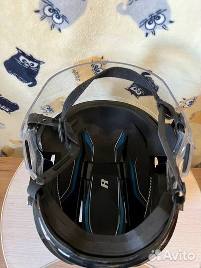 Шлем хоккейный с визором