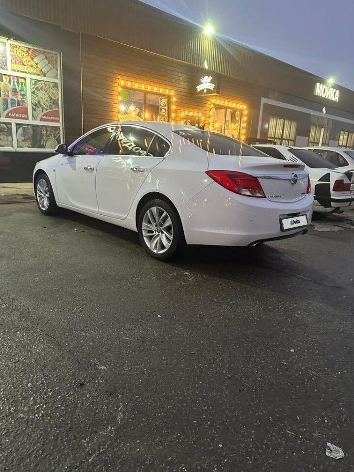 Opel Insignia: фото владельца
