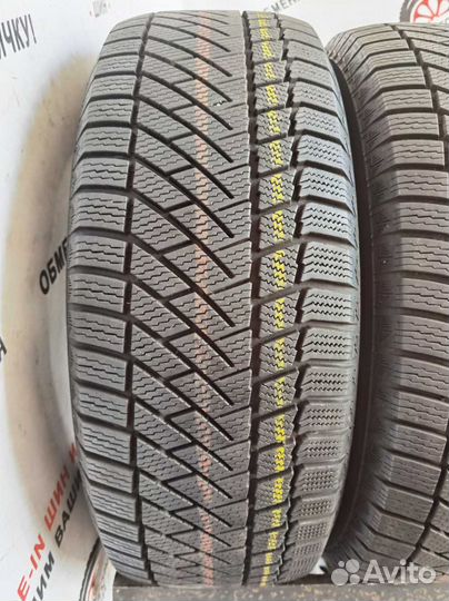 Continental ContiVikingContact 6 235/60 R17 97V
