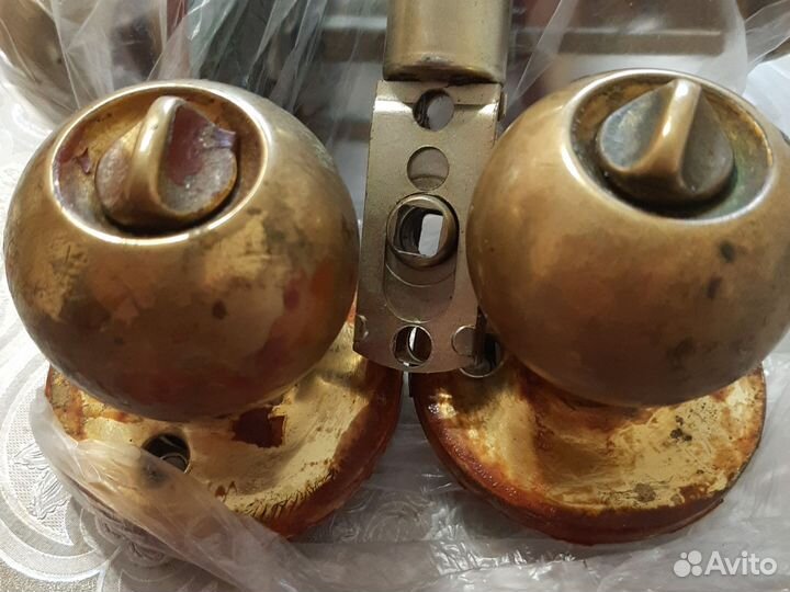 Дверные ручки межкомнатные