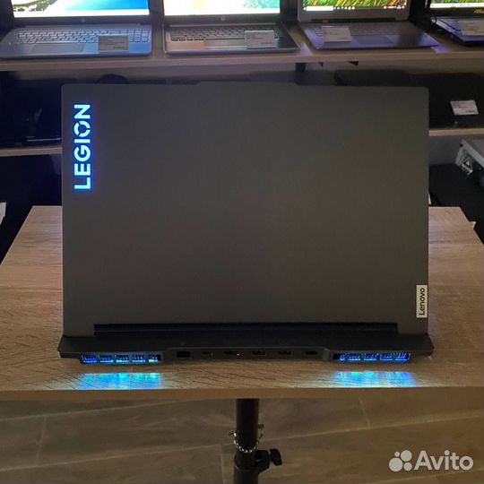 Игровой ноутбук Legion Ryzen 9 32Gb Video12G новый