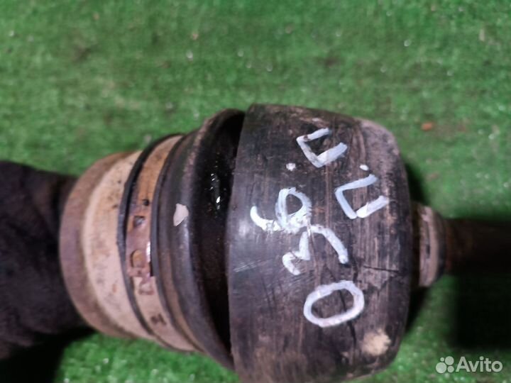 Полуось передняя правая Chevrolet Niva I (2002—200