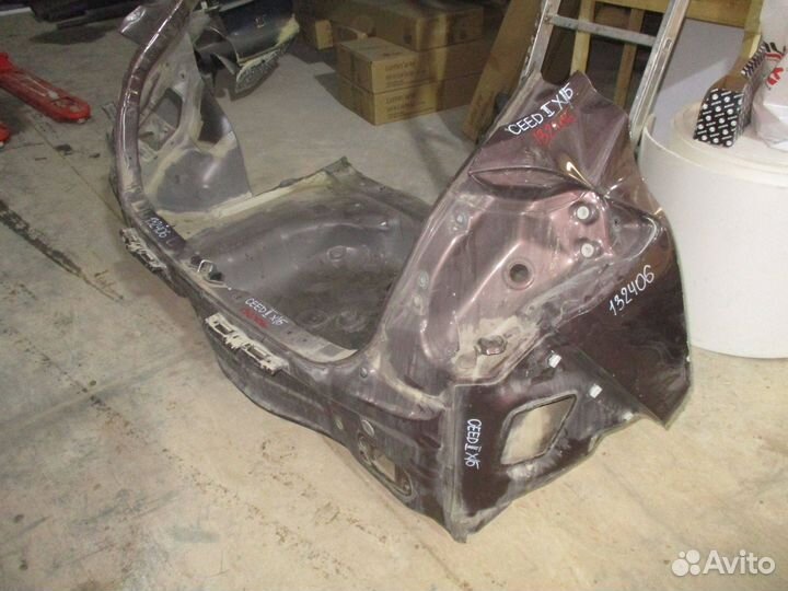 Панель задняя Kia Ceed 2 (JD)