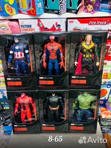 Фигурки героев