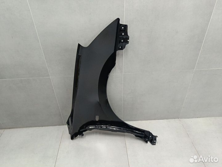 Крыло переднее левое Nissan Almera G15 2012-2018