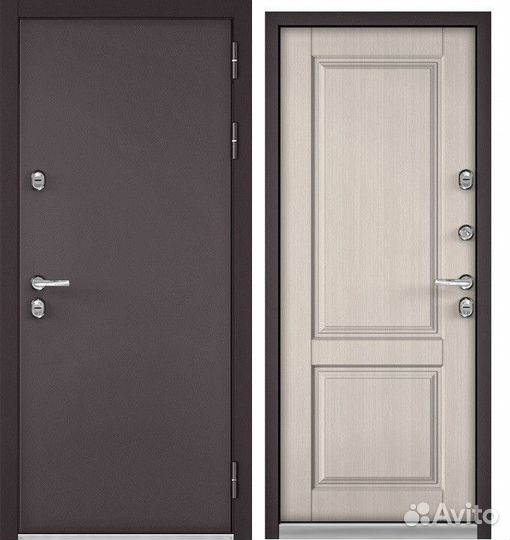 Дверь в дом