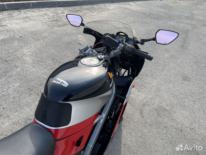 Honda vfr400r