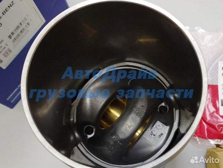 Поршневая Мерседес Аксор Mercedes Axor OM457