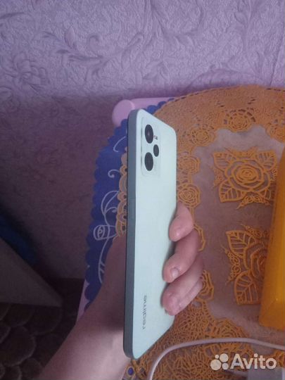 Мобильные телефоны