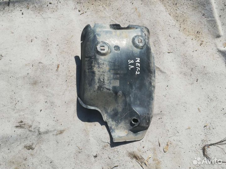 Подкрылок Рено Меган 2