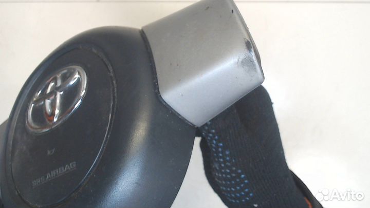 Подушка безопасности водителя Toyota FJ Cruiser, 2007