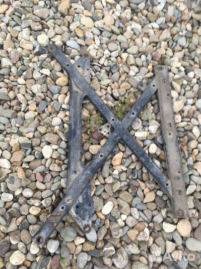 Audi a4 b8 распорка крест переднего подрамника