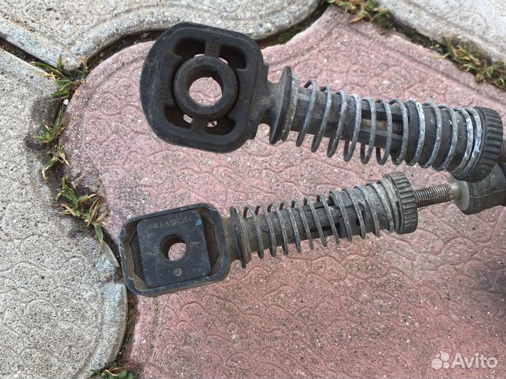 Тросы МКПП с кронштейном Volkswagen Polo оригинал