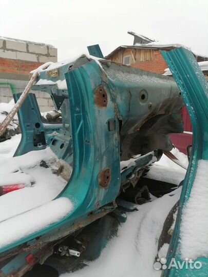 Крыло заднее Honda cr-v rd 1, Хонда цр-в