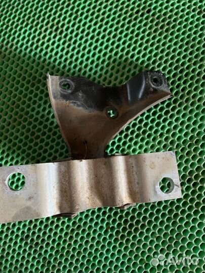 Подушка двигателя правая Renault Logan K7M710 2008