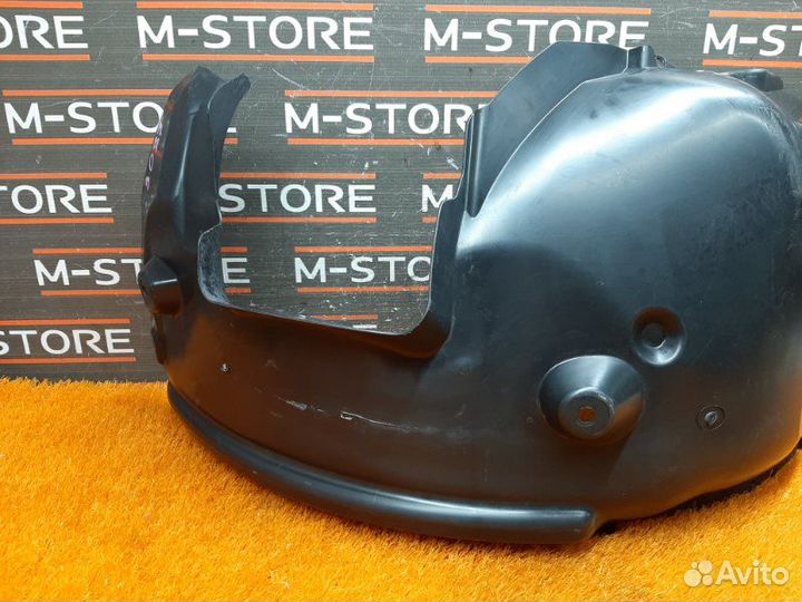 Подкрылок передний левый Bmw 1-Series E87 N45B16A