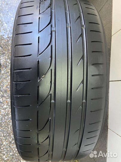 Bridgestone Potenza S001 235/40 R19 96W