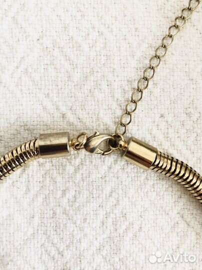 Колье ожерелье