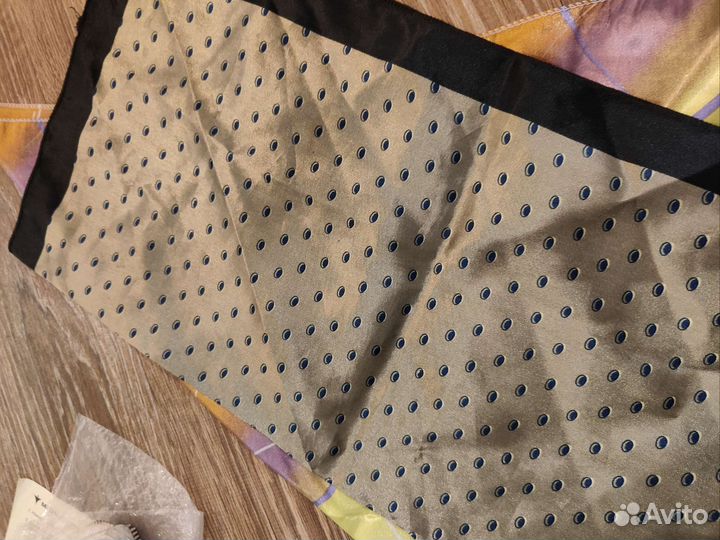 Платок, платочек. Небольшие, разные