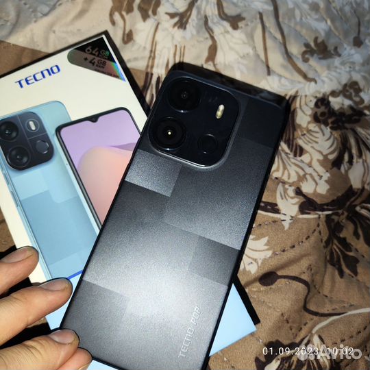 Мобильные телефоны