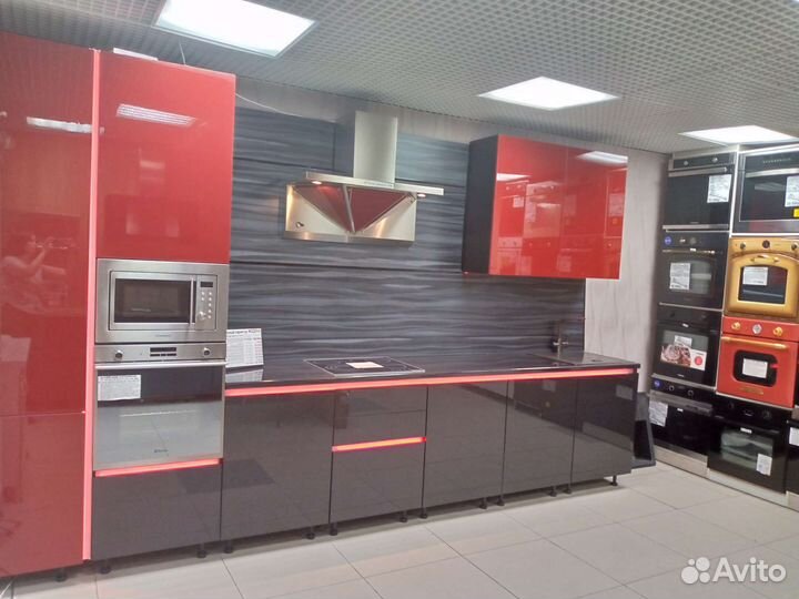 Кухонный гарнитур из пластика