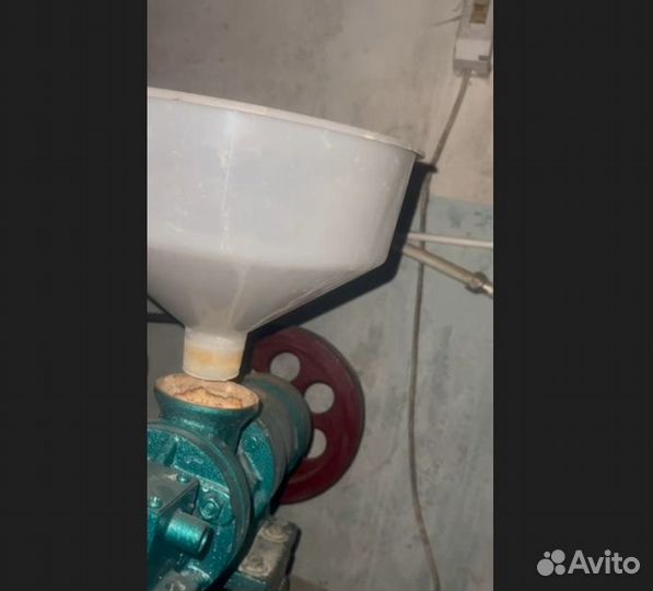 Машина для производства рисовой лапши